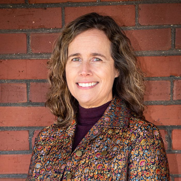 headshot of Alice Scarborough